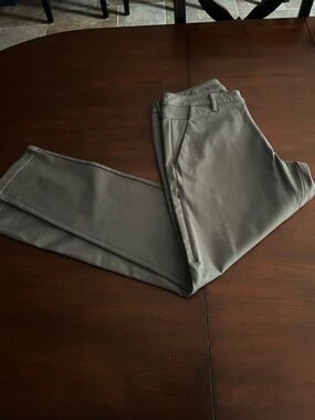 BYLT Basics Classic Straight-Leg Pants in Olive Gray Size 33